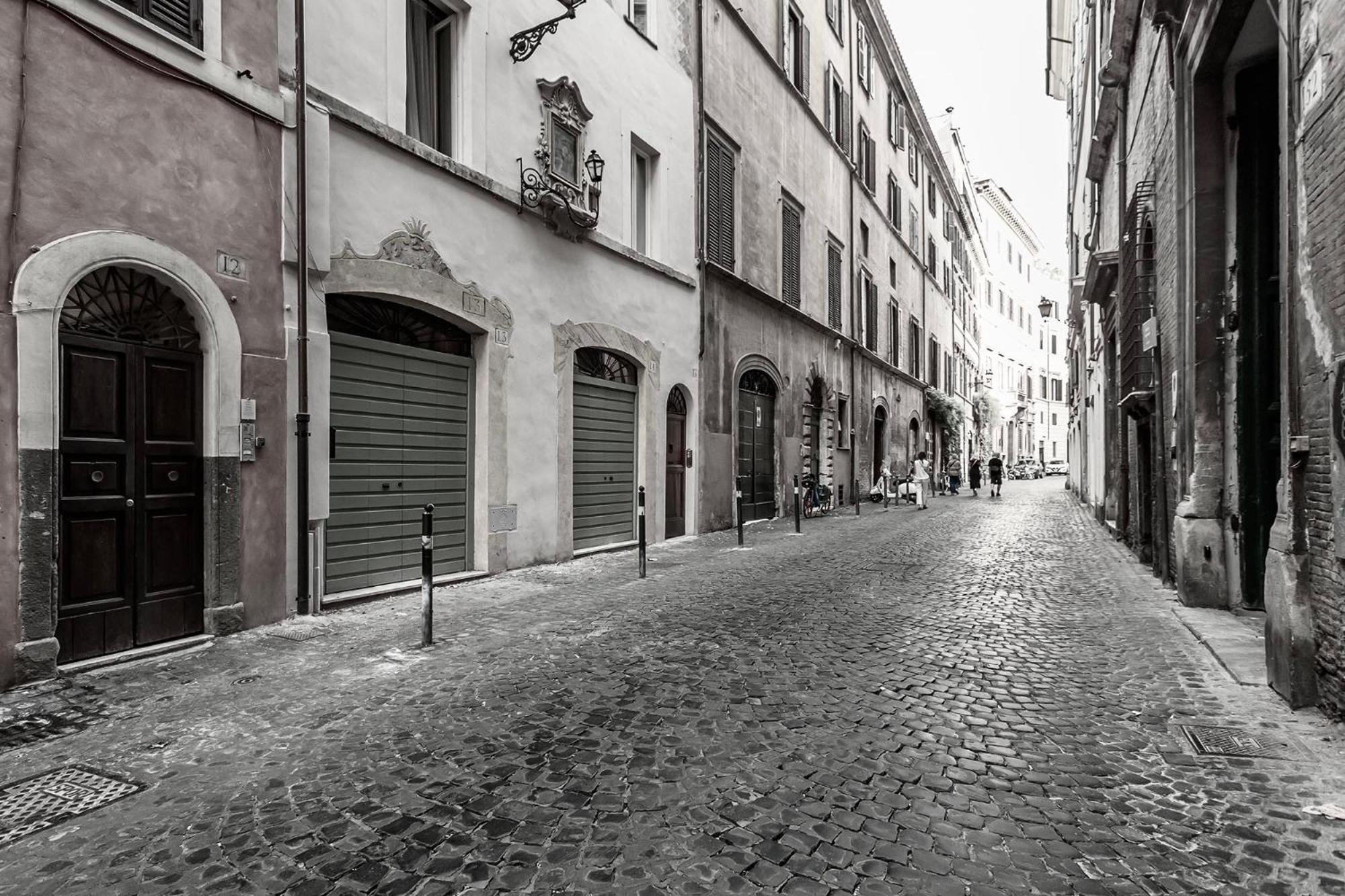 Old Monserrato In Campo De' Fiori Apartment Rome Exterior photo